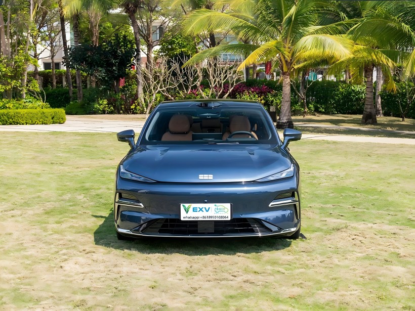 Geely Galaxy Xingyao 8 va începe pre-vânzări pe 9 aprilie și va fi lansat pe piață în mai.