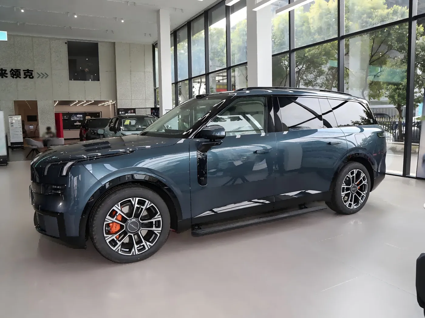 Lynk & Co 900 va începe pre-vânzări pe 25 martie și va lansa oficial la sfârșitul lunii aprilie!