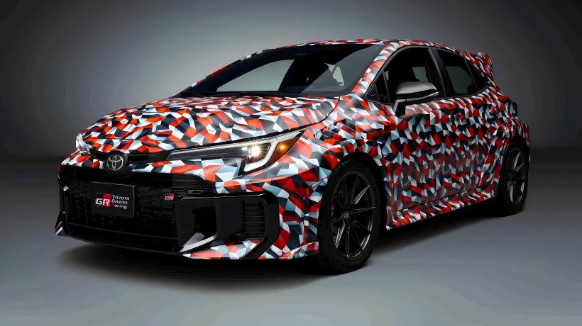 Prototip al versiunii GRMN de înaltă performanță? Imagini oficiale teaser ale noii versiuni a lui Gr Corolla lansată, care vor fi dezvăluite pe 13 aprilie
