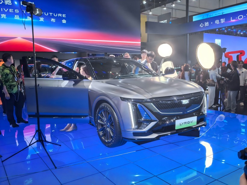 Versiunea de înaltă performanță a IQ 锐歌! Cadillac Lyriq - V va fi lansat în acest an.