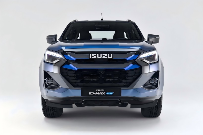 Isuzu lansează imagini oficiale ale camionetei electrice D-MAX EV cu un tracțiune integrală cu tracțiune integrală cu două motoare