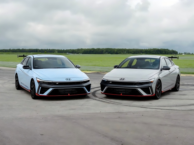 Este disponibilă o transmisie manuală cu 6 trepte! Realizarea rutieră TCR - Hyundai Elantra N TCR Imagini oficiale lansate.